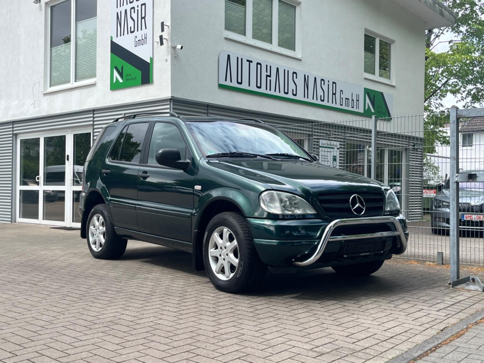 Mercedes-Benz ML 320 3.2 /AHK/KLIMA/SITZH/TEMPO