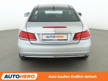 Mercedes E 320 - 5