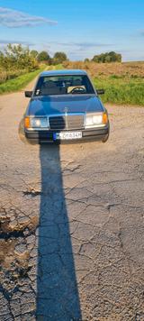 Mercedes-Benz mercedes w124 250D baujahr 1985 oldtimer - Mercedes-Benz 250: W124 D