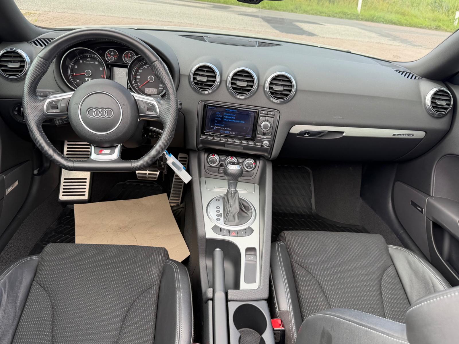 Audi TT Roadster 2.0 TFSI quattro *3 x S-Line*BOSE*