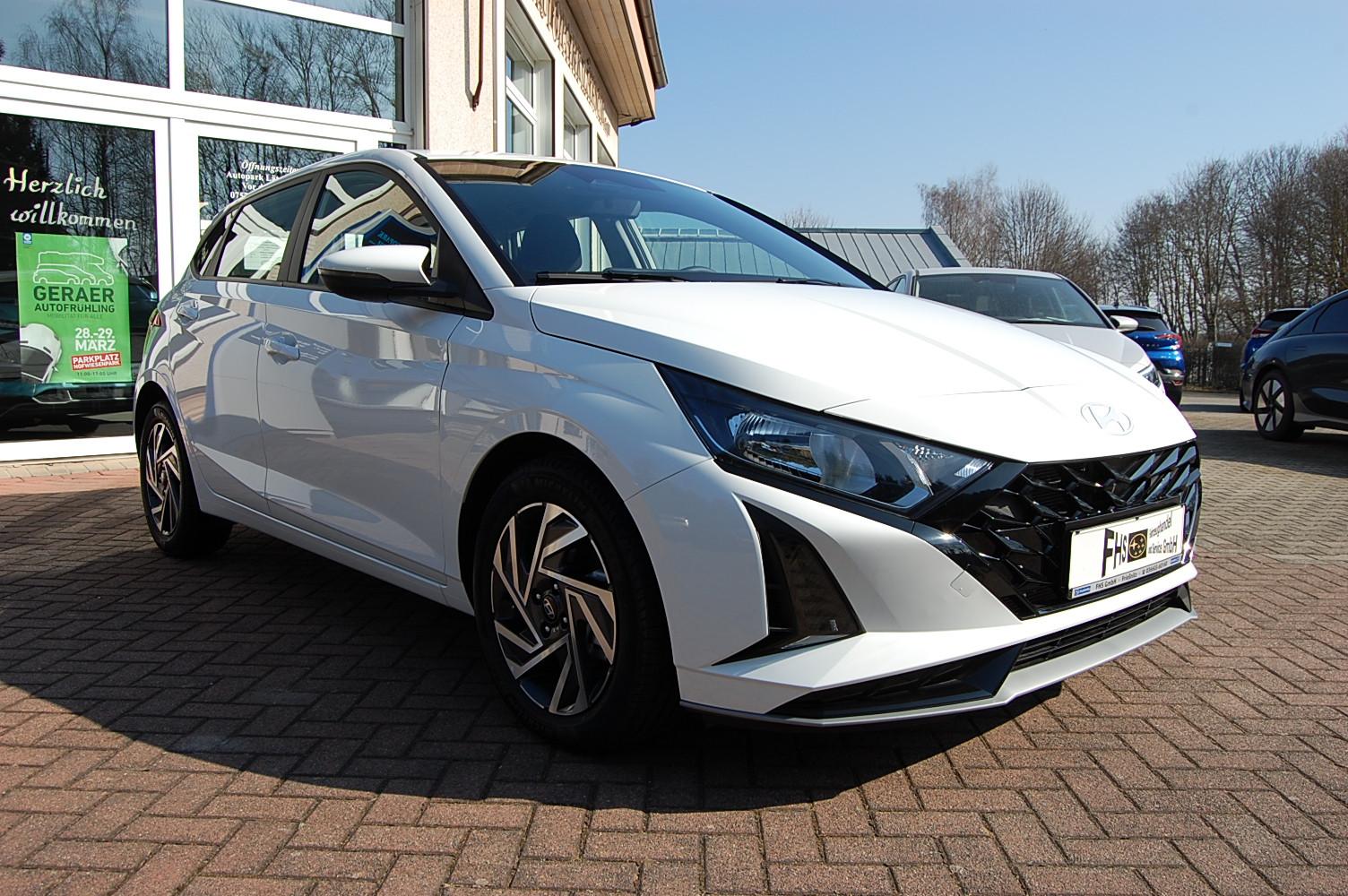 Hyundai i20 Wave Automatik LH SH NAVI ALU