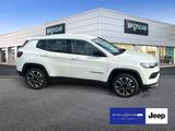 Jeep Compass High Altitude Mild-Hybrid 130 Automatik - Jeep Compass Altitude mit Hybrid-Antrieb (Benzin/Elektro)
