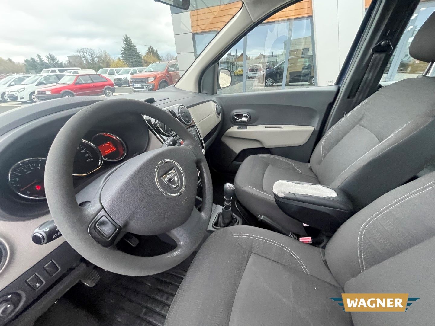 Fahrzeugabbildung Dacia Lodgy Laureate 4x2 1.5 dCi 110 FAP Klimaanlage