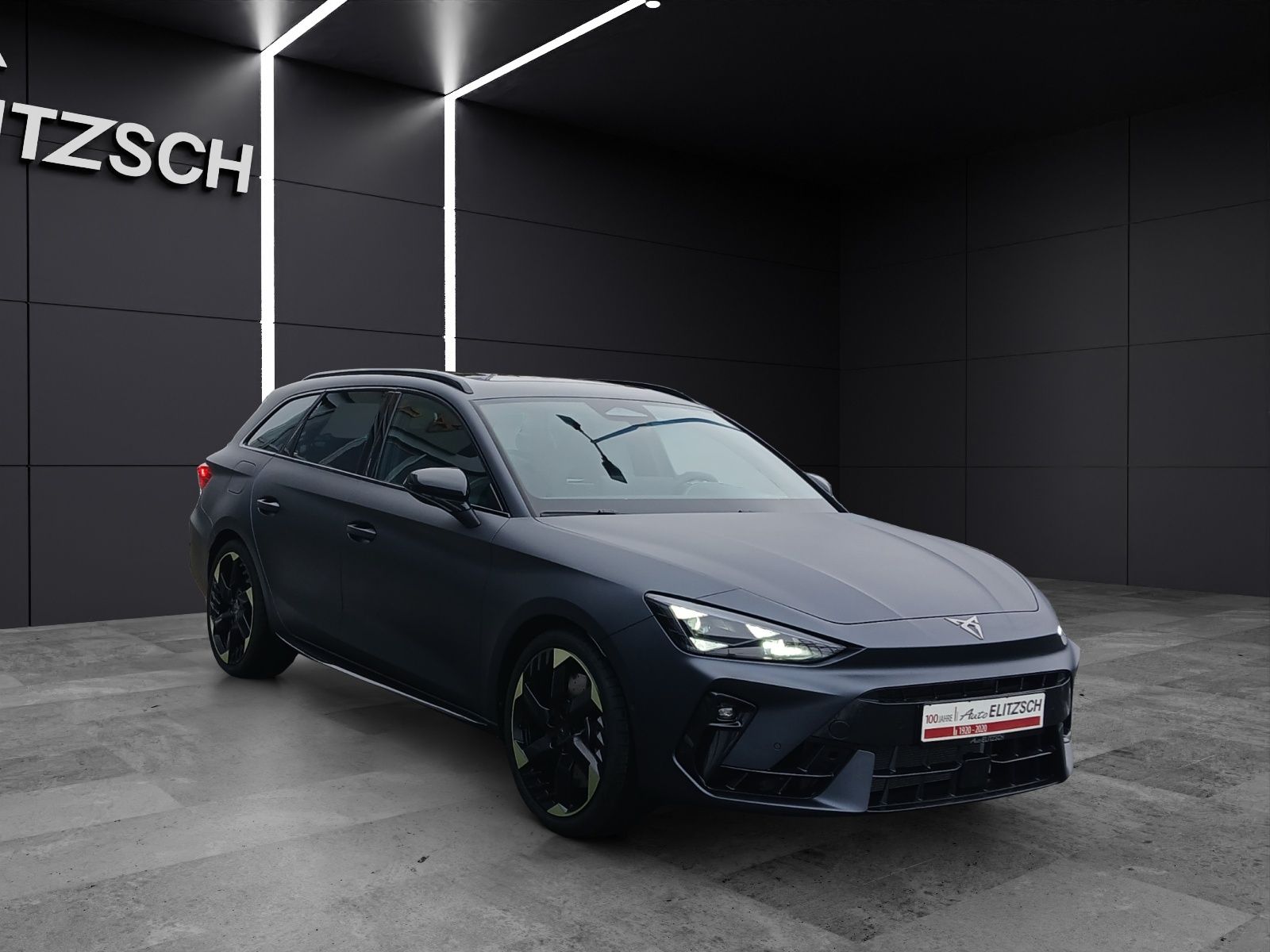 Fahrzeugabbildung CUPRA Leon Sportstourer TSI DSG 4Drive Matrix ACC Navi