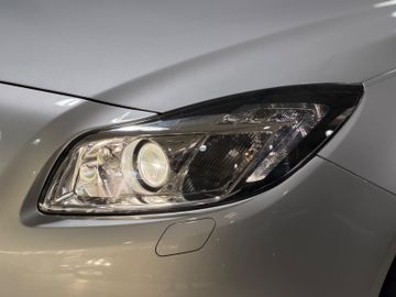 Opel Insignia - 12