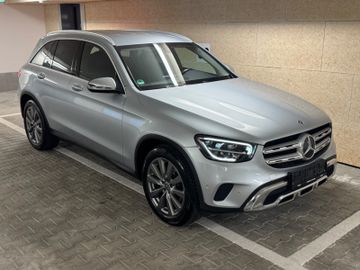 Mercedes GLC 200 - 4
