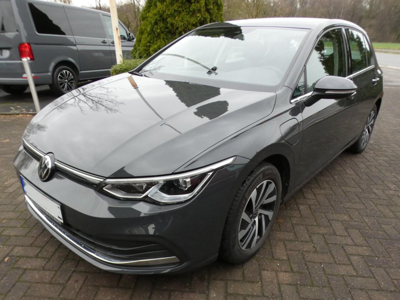 Volkswagen Golf Style 1.4 eHybrid AHK Rear View SHZ ACC APP