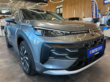 MYAUTOCENTER – Gebraucht- und Jahreswagen mit Werkstattservice in Pfaffenhofen Volkswagen T-Roc Style *1.HAND*19%MWST*ALCANTARA*CARPLAY*