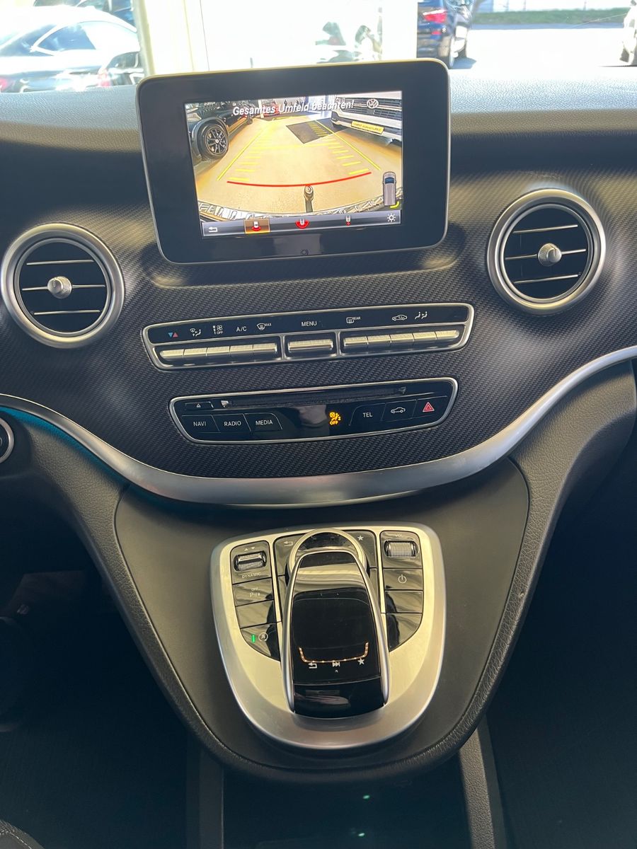 Fahrzeugabbildung Mercedes-Benz V 250 d EDITION lang AMG *AMBIENTE*KAMER*LED*