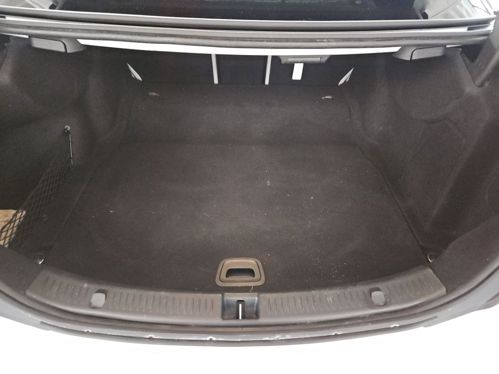 Fahrzeugabbildung Mercedes-Benz E 400 d 4M Luxury Pano Memory Totwi. LED 360°