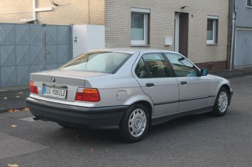 BMW 320 - 3