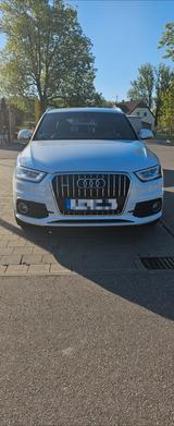 Audi Q3- Sline - quattro S-Tronic - Audi Q3: Sline