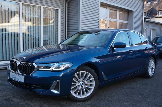 BMW 540i xDrive Luxury Line DrAsPr ParkAsP LCokP H&K