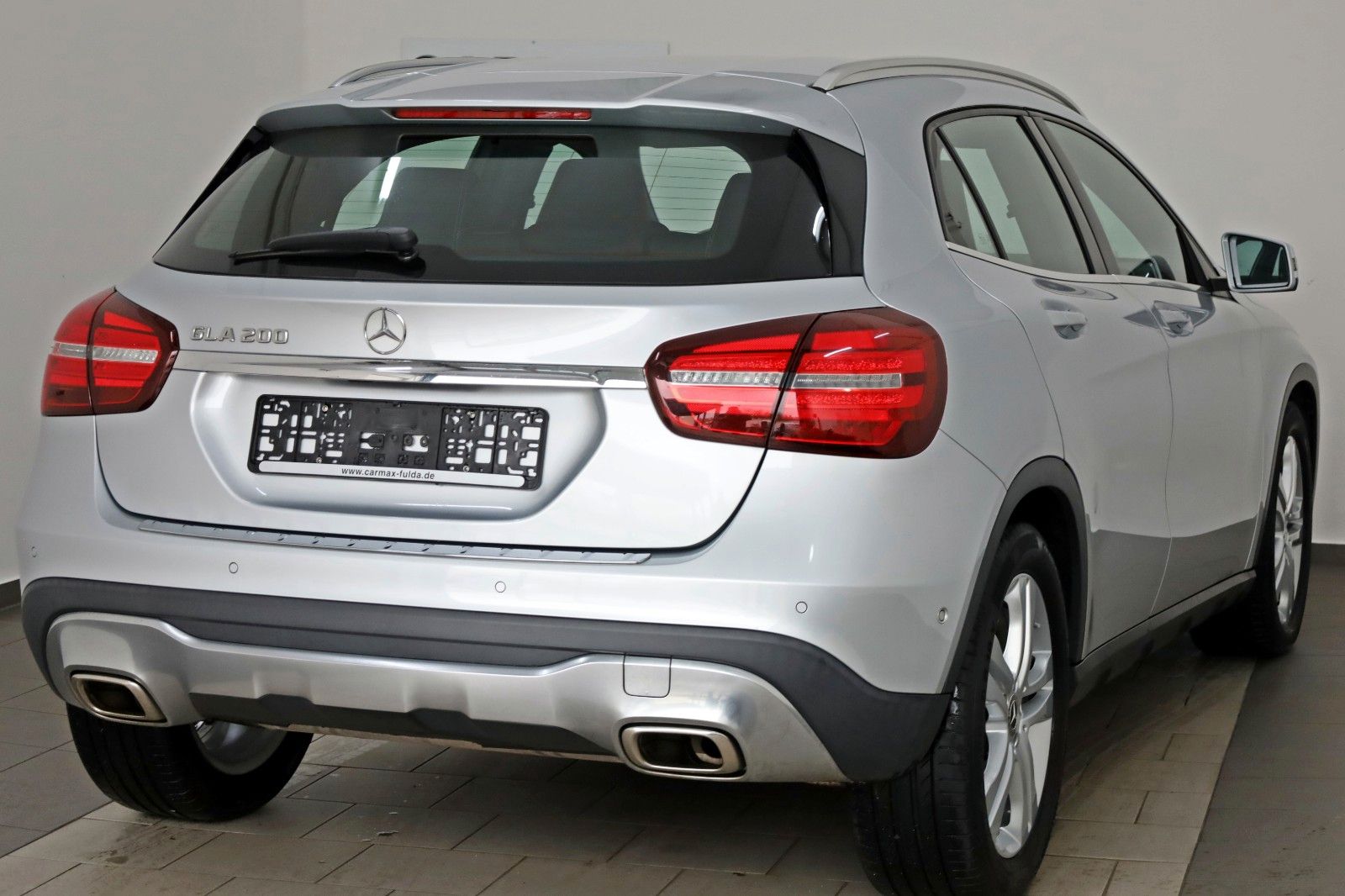 Fahrzeugabbildung Mercedes-Benz GLA 200 Urban T.Leder,Navi,LED,Kamera,SH,SR+WR