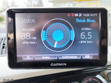 Volkswagen up! move up! NAVI-BT-SHZG-TEMPOMAT-LED