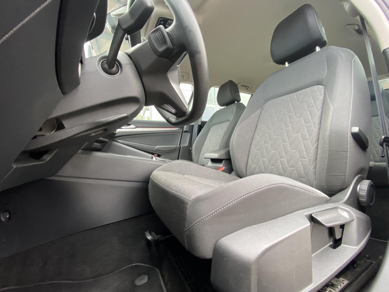 Volkswagen Golf Variant 1.5 eTSI DSG LIFE AHK+APP-CONNECT+A, миниатюра 9