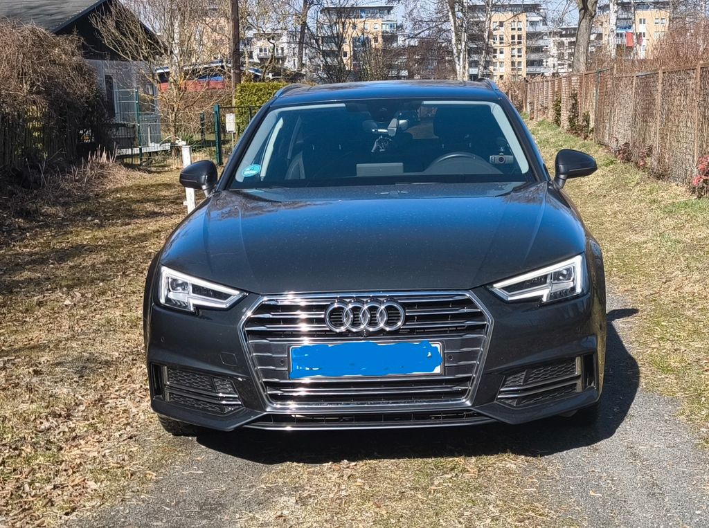 Image of Audi A4