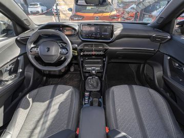 Peugeot 2008 - 11