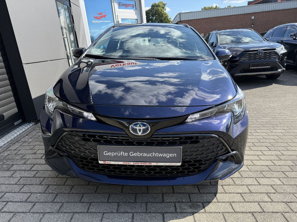 Toyota Corolla Touring Sports 2.0 Hybrid Business Editi imagem 2