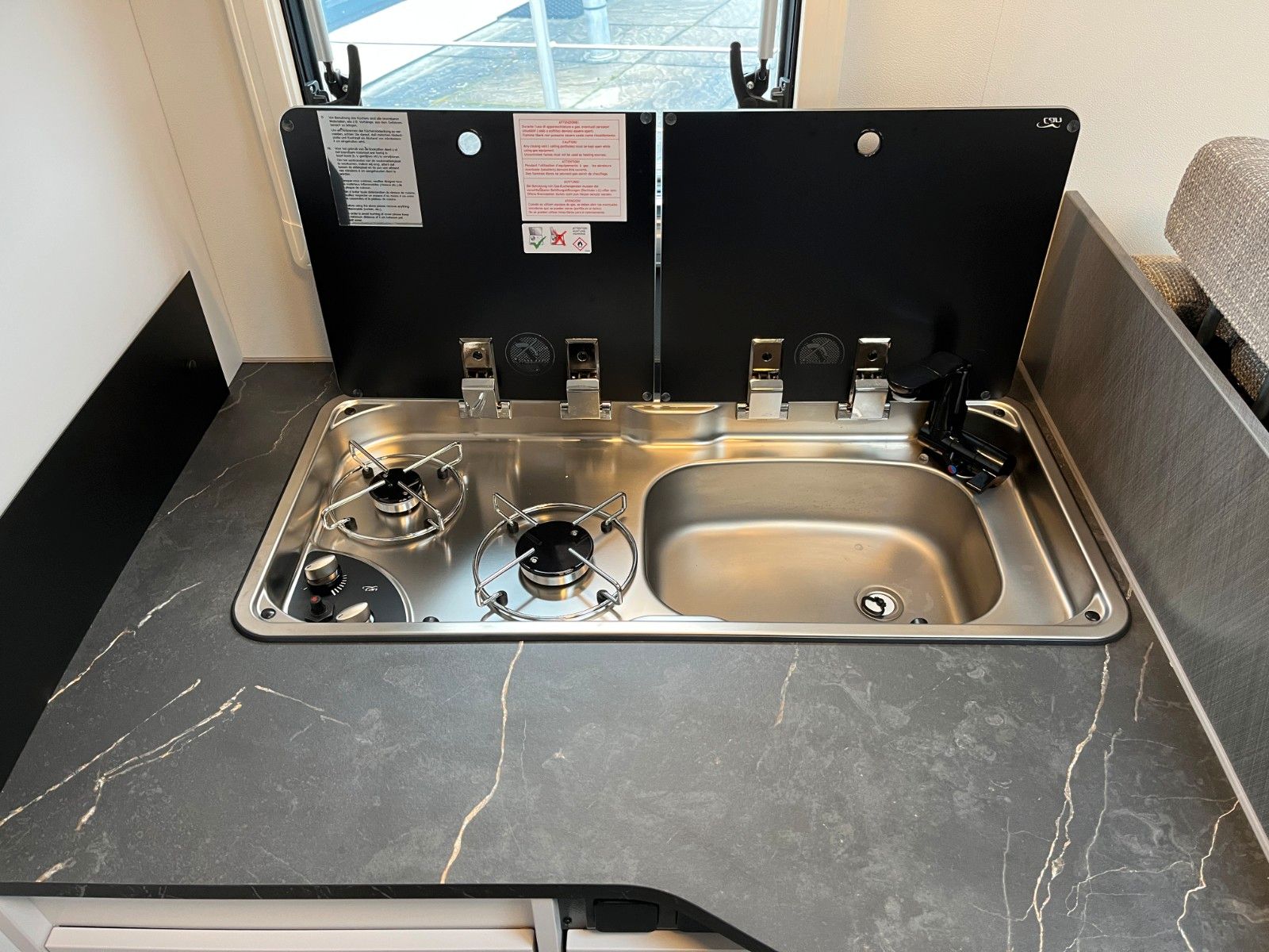 Fahrzeugabbildung Etrusco T 7.4 SB *Markise*Multimedia*Rahmenfenster