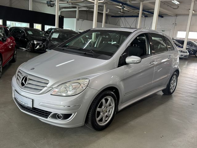 Mercedes-Benz B 180 CDI AUTOMATIK TEMPOMAT KLIMA PANORAMA