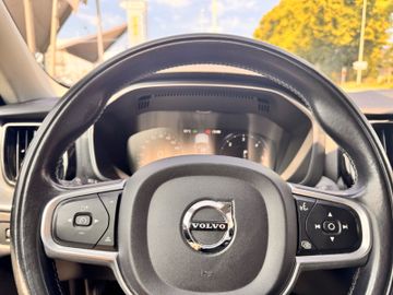 Volvo XC60 - 10