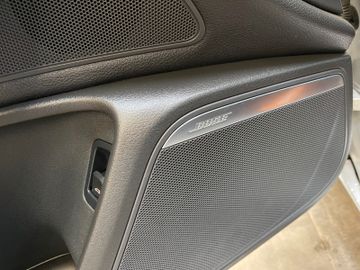 Audi A6 Avant 3.0 TDI quattro *PANO*KAM*VOLLLEDER*ACC
