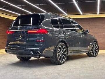 BMW X7 M50 - 7