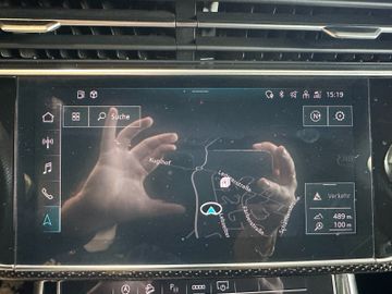 Audi SQ7*MATRIX*1.HAND*TÜV-NEU*AHK*PANO*ALCANTARA*