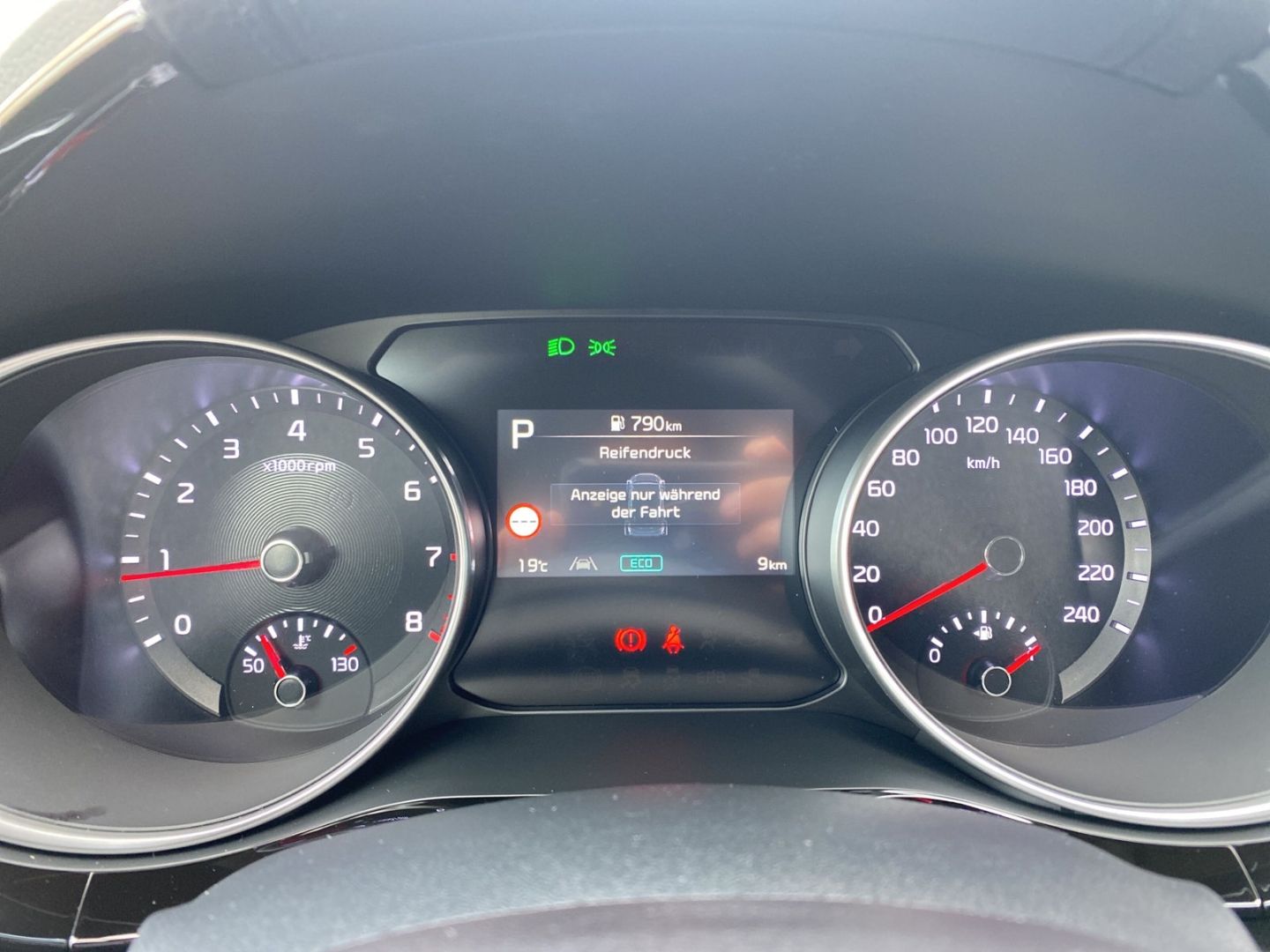 Fahrzeugabbildung Kia Ceed Kia ULTIMATE EDITION 1.5 T-GDI *STYLE-PAKET