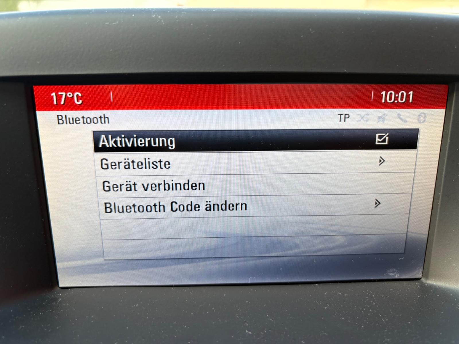 Opel Meriva 2015 — photo 16