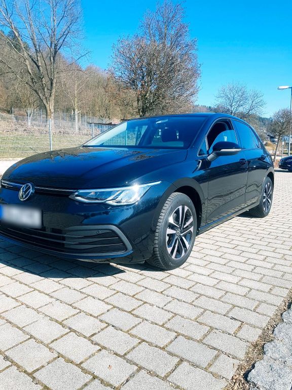 Image of Volkswagen Golf