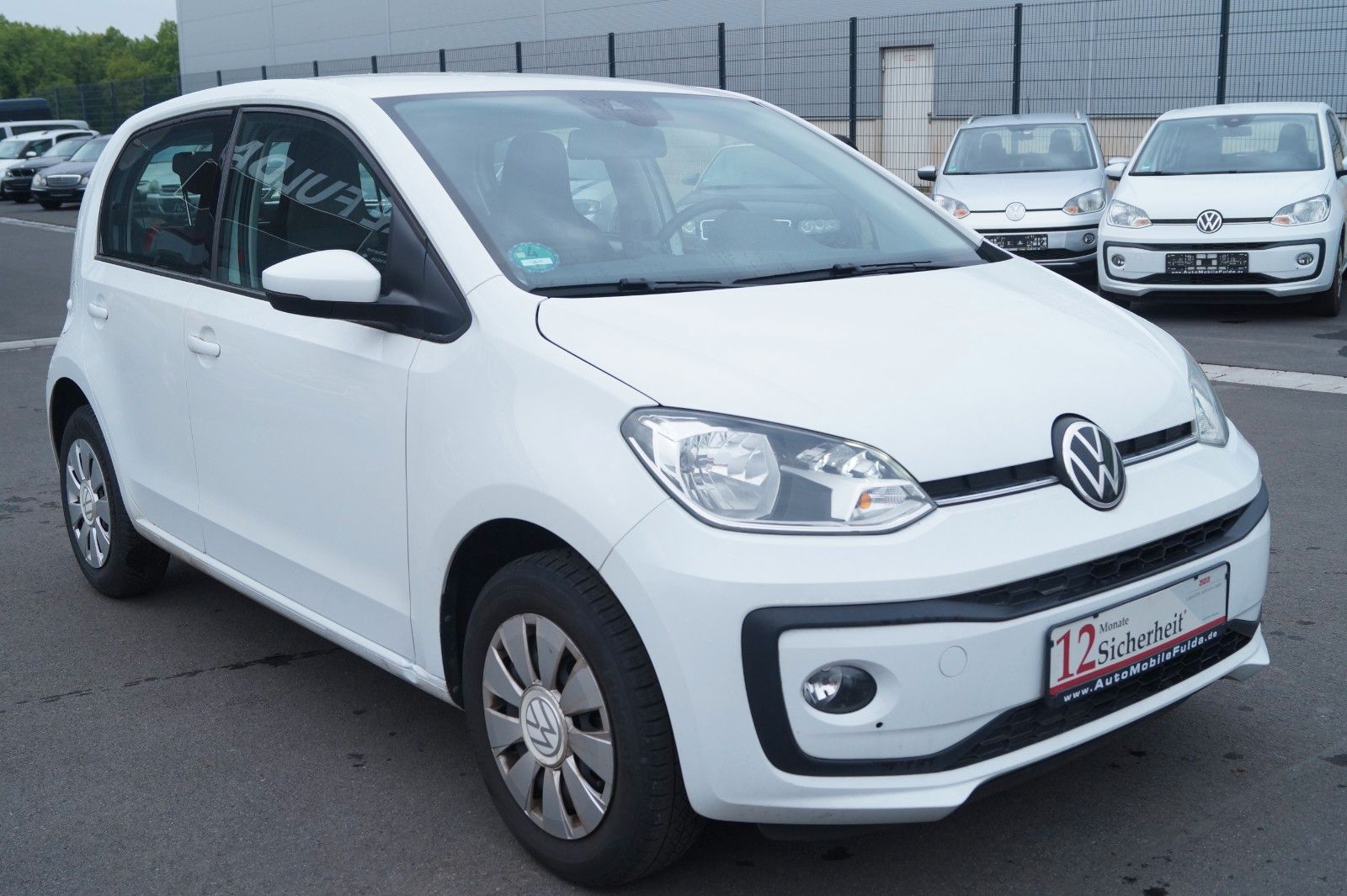 Fahrzeugabbildung Volkswagen up! 1.0 MPI 4-Türen