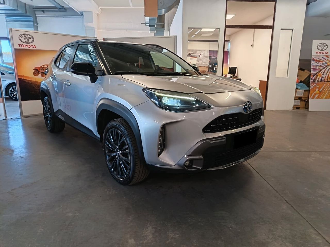 Other Toyota Yaris Cross 1.5 Hybrid 5p. E-CVT Adventur imagem 2