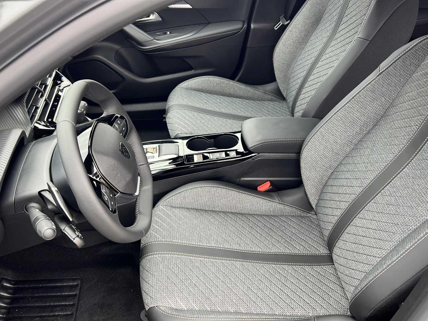 Peugeot 2008 Allure e-DSC +Sichtpaket+Flexpaket+