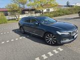 Volvo V90 dunkelblau metallic - : Beige, Metallic
