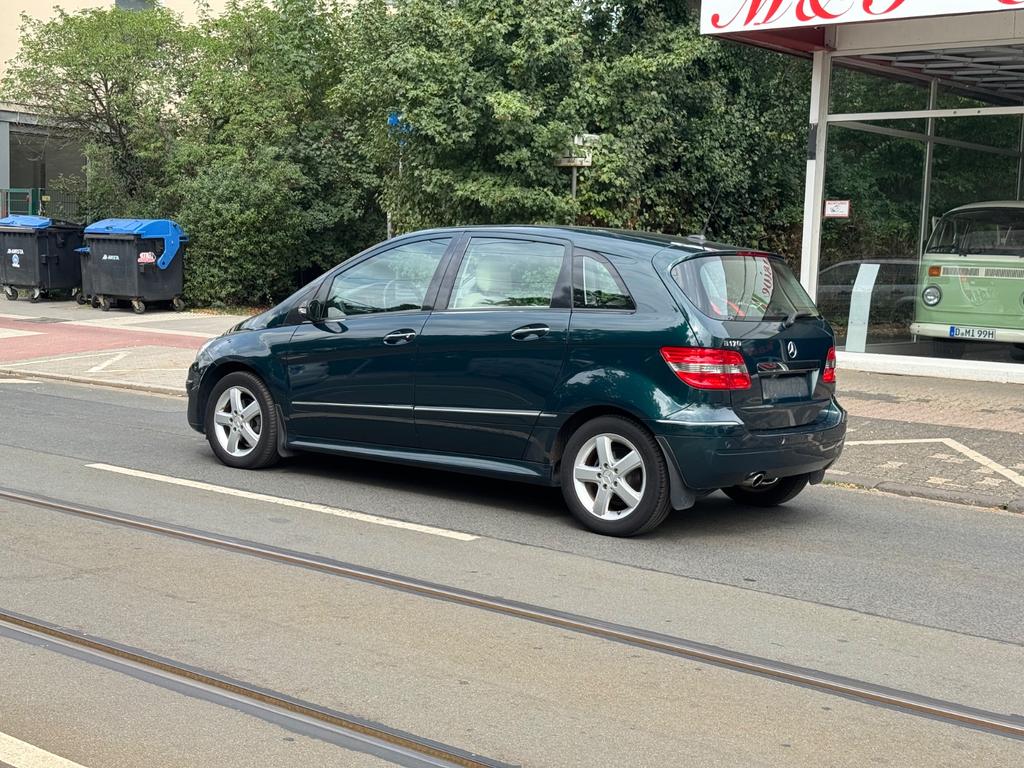 Mercedes-Benz B 170