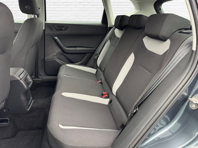 Fahrzeugabbildung SEAT Ateca 1.6 TDI Reference KLIMA