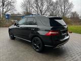 Mercedes-Benz ML 250 BlueTEC 4MATIC -Anhänger-MB Scheckheft  - schwarze Mercedes-Benz ML 250