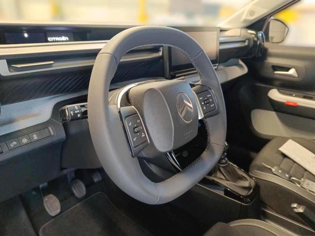 Fahrzeugabbildung Citroën C3 Turbo 100 Max Winter Paket Allwetterreifen
