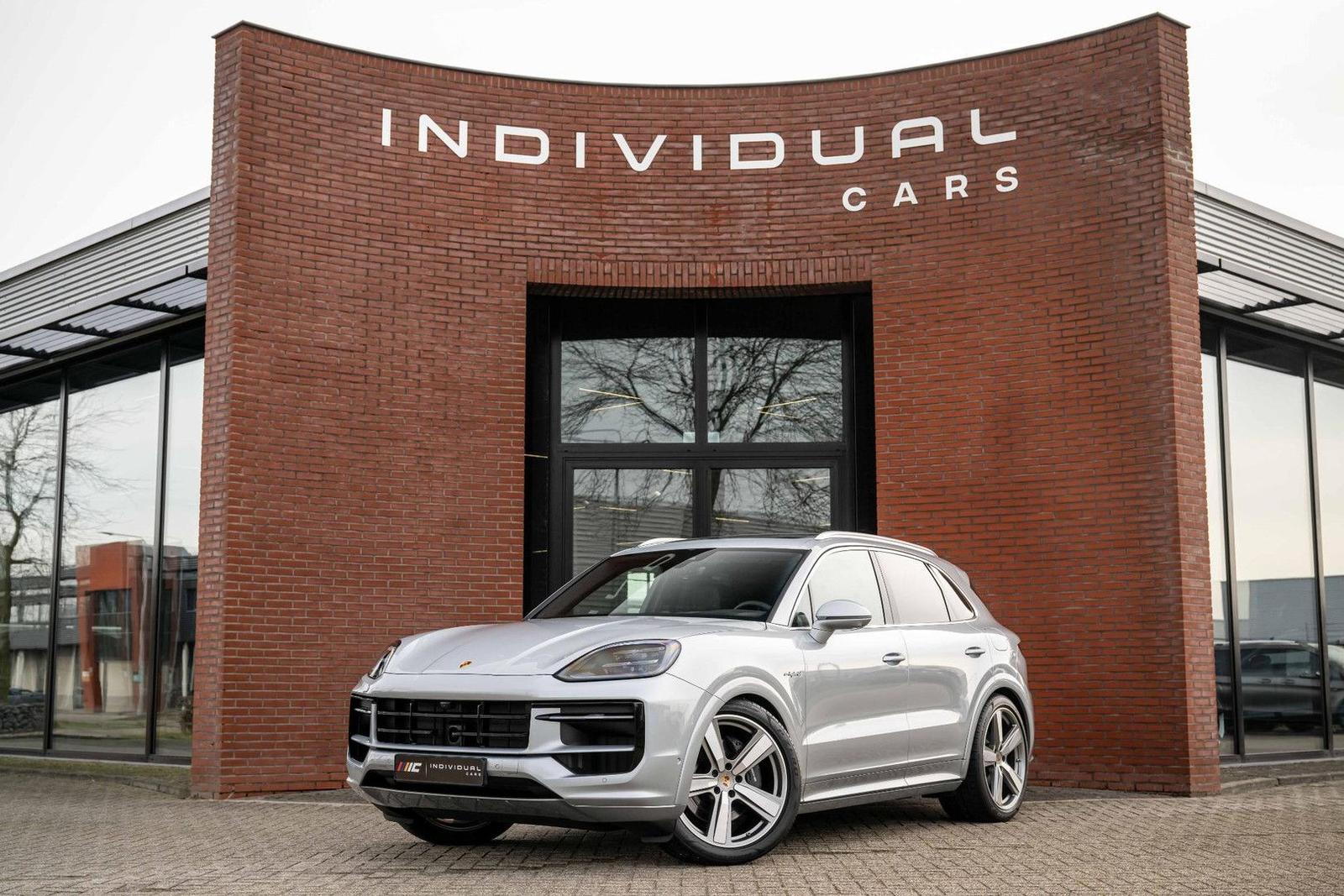 Porsche Cayenne 3.0 E-Hybrid SportDesign 4-Wielsturing I