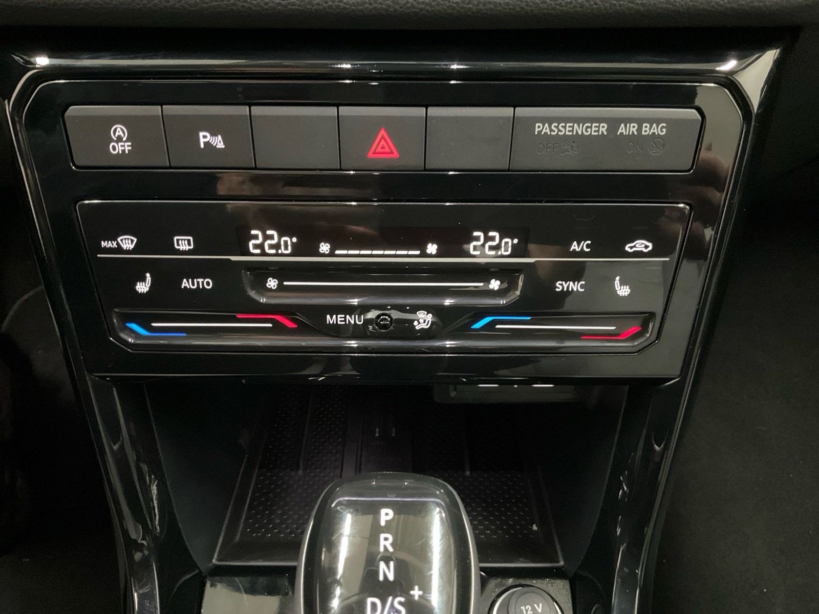 Volkswagen T-Cross - Bild 17