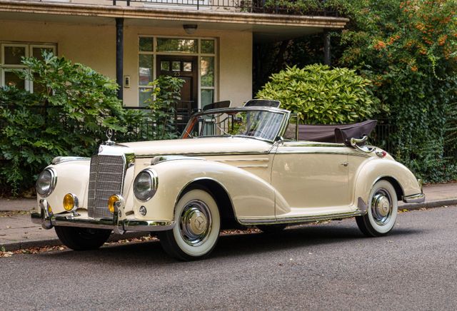 Mercedes-Benz 300SC Cabriolet