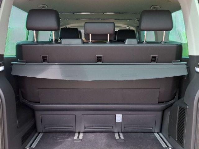 T6.1 MULTIVAN 2.0 TDI GENERATION SIX+AZV+CAM+LED