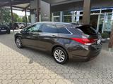 Hyundai i40 Kombi Trend 1.6 GDI AHK,Navi SHZ LenkradHZG  - Hyundai i40: Trend