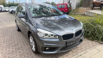 BMW 218 - 2