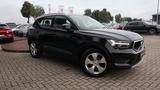 Volvo XC40 Momentum Pro-Automatik-LED-Standhzg. - Volvo XC40 Momentum mit Diesel-Antrieb