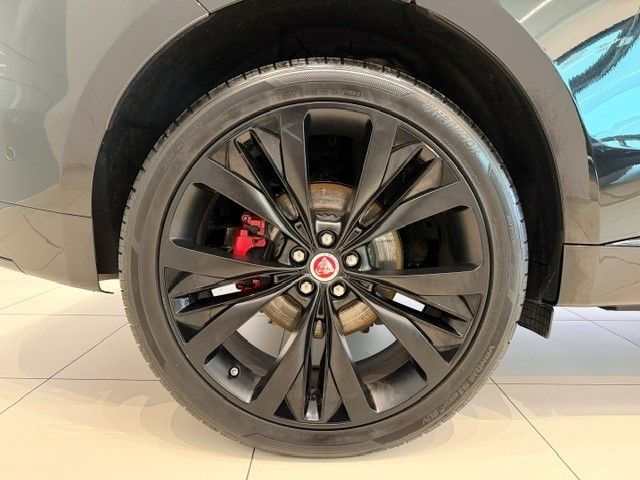 Jaguar F-Pace - Bild 9
