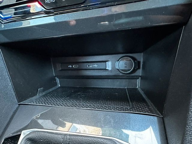 Tiguan Urban Sport TSi Navi LED AZV Life