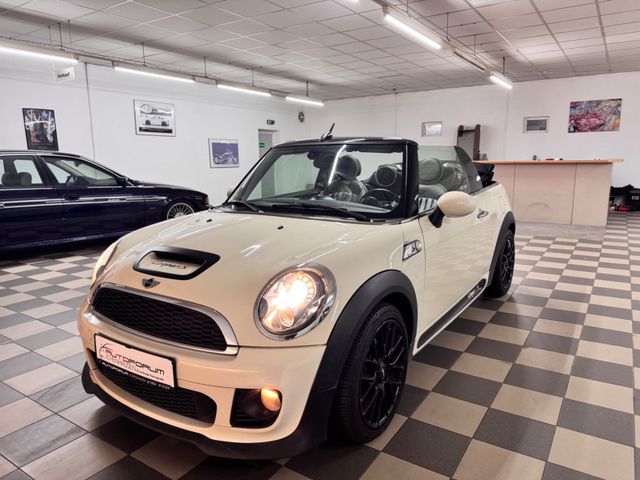 MINI Cooper S Cabrio Aut.  John Cooper Works